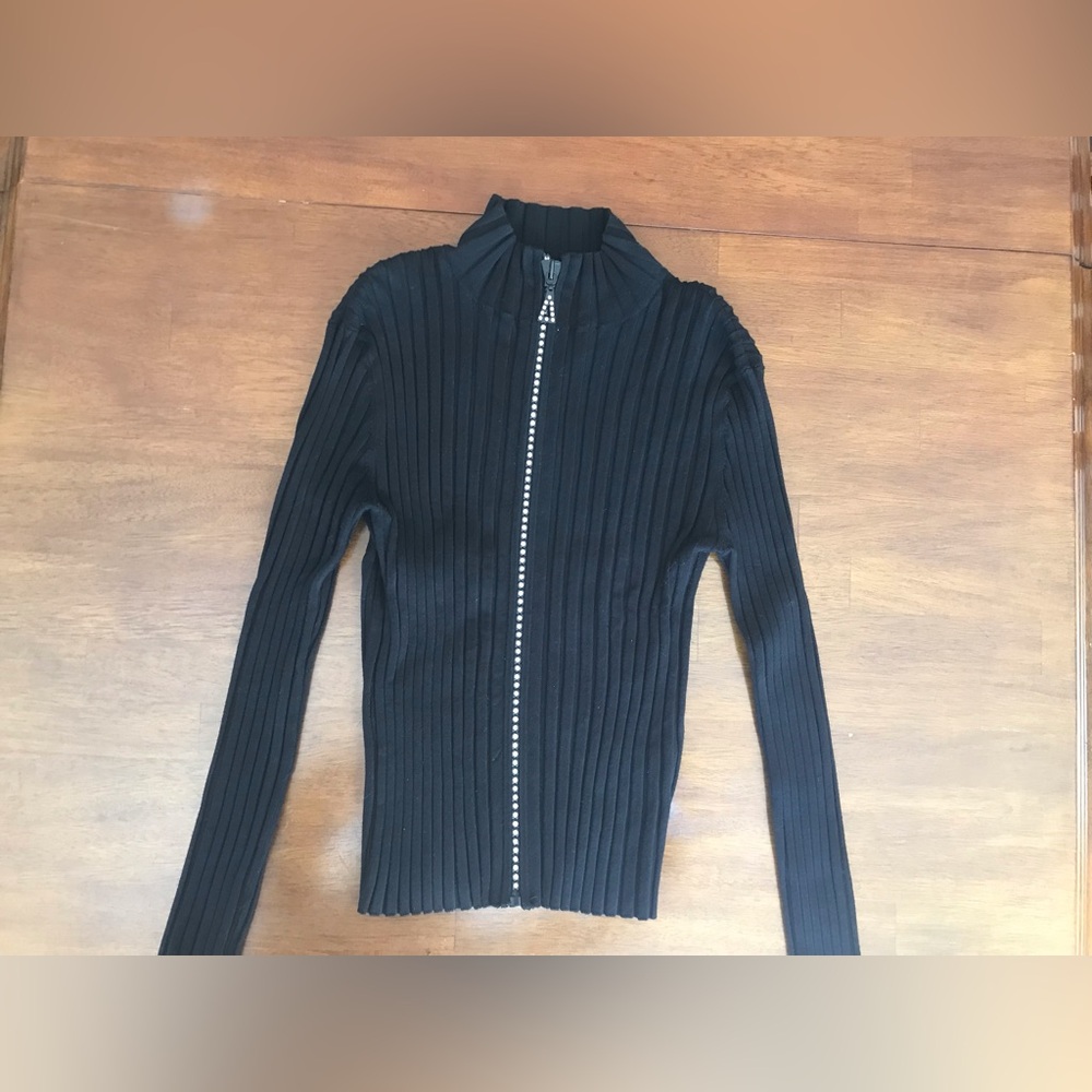 Black Ribbed Zip Up Knit Top